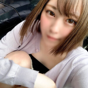 ゆりな